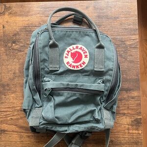 Fjallraven Kanken Mini Backpack